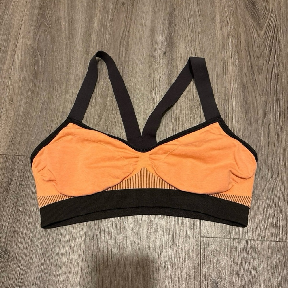 Lululemon Hold Your Om Bra